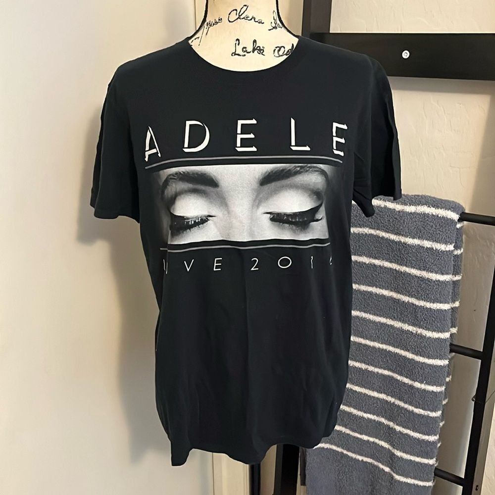 Adele Singer Musician Black Live 2016 Graphic Shirt